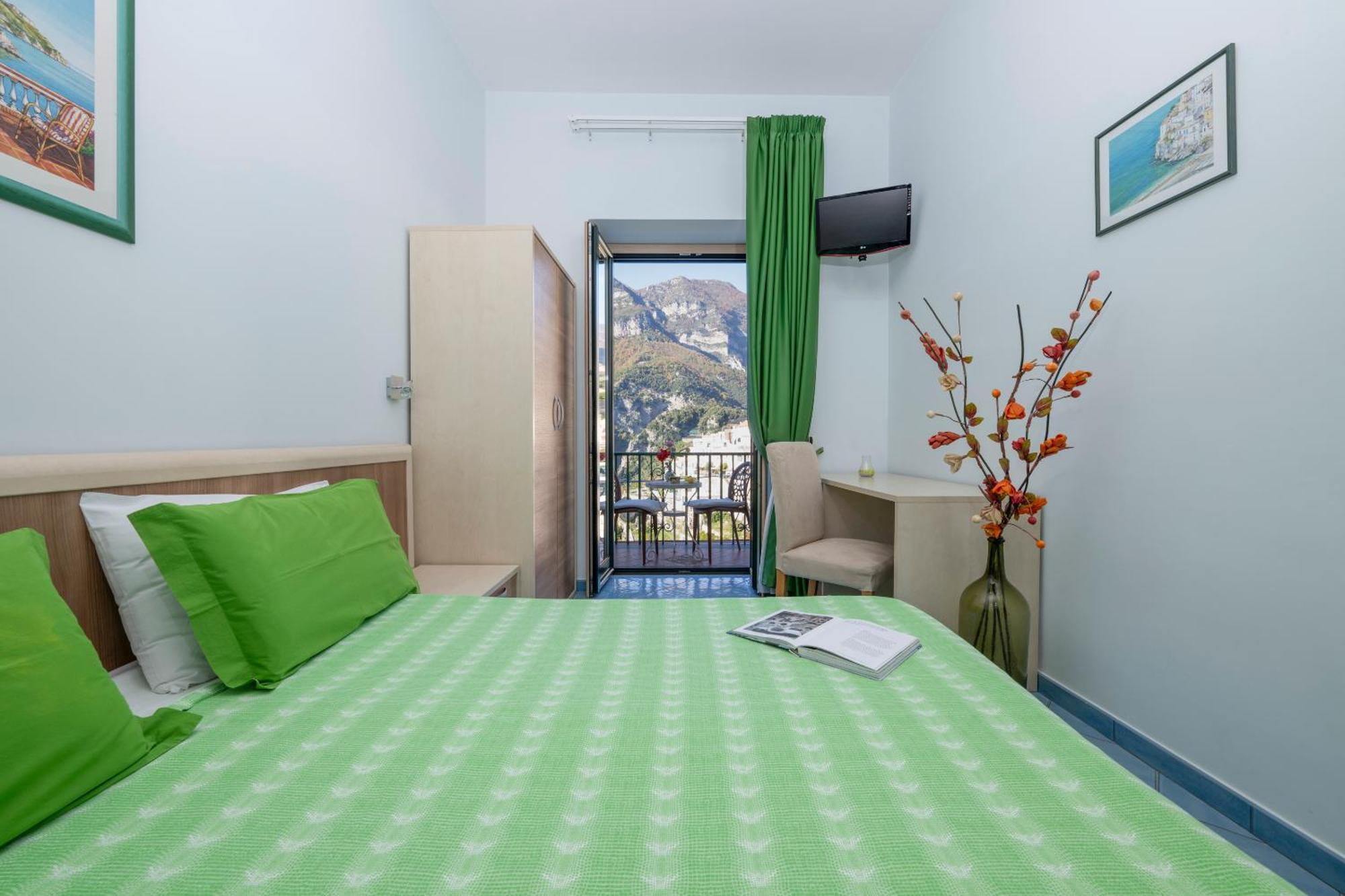 Dint'A Torre Bed And Breakfast Скала Экстерьер фото