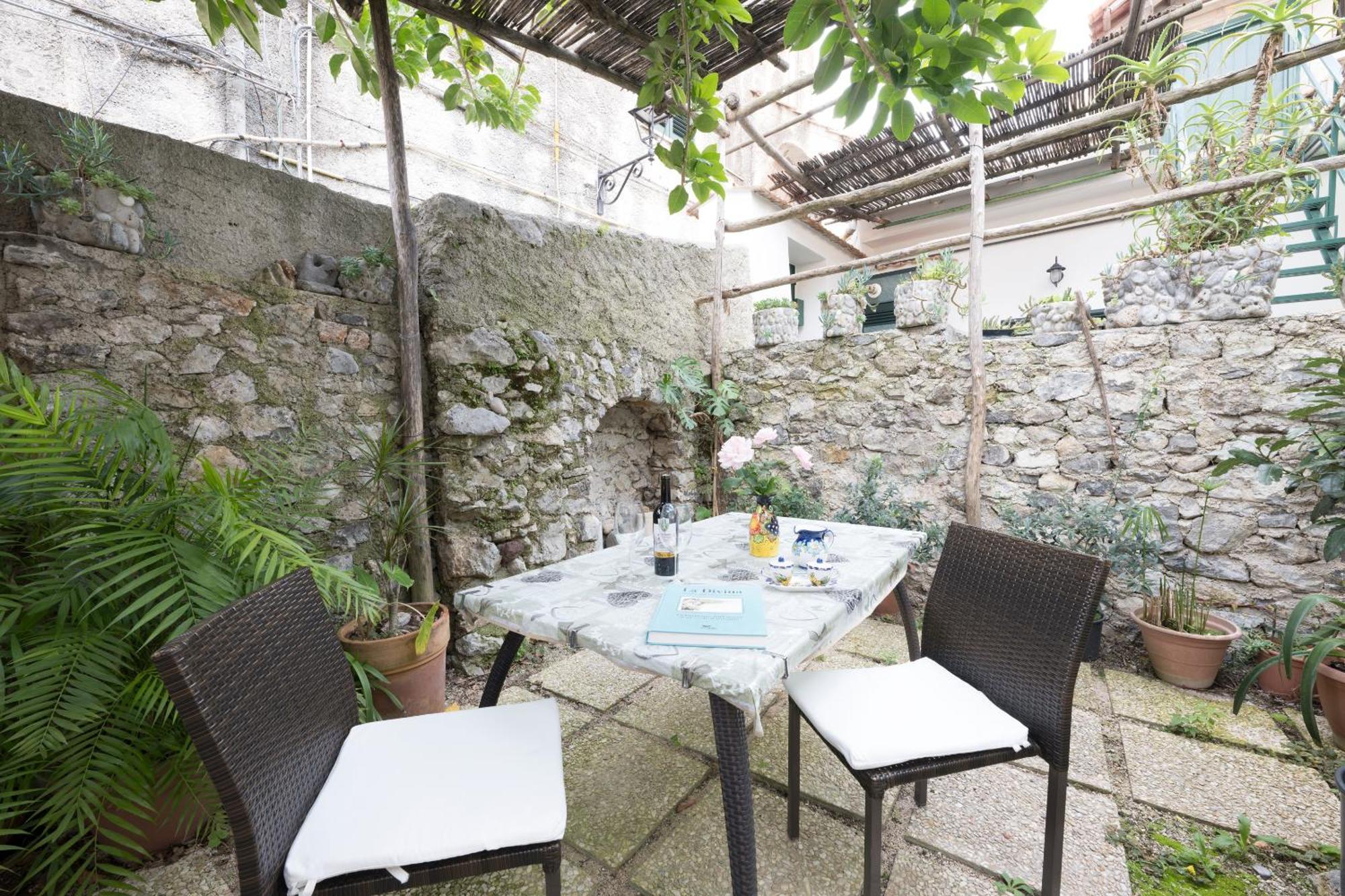 Dint'A Torre Bed And Breakfast Скала Экстерьер фото